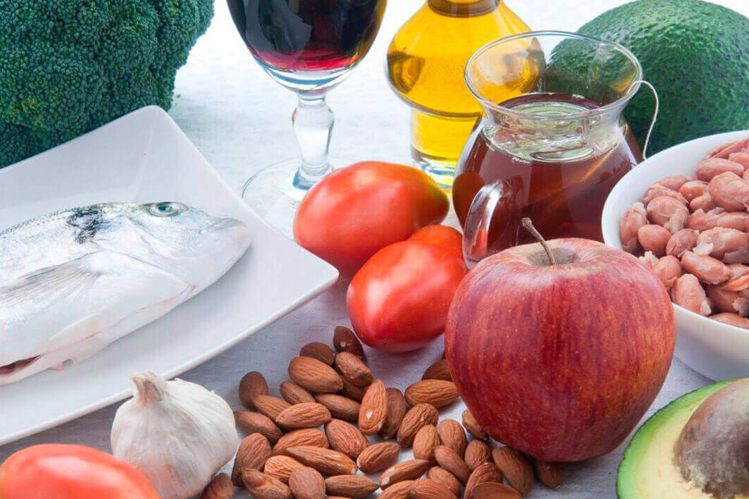 Kolesterolü-yukselten-besinler-ve-dikkat-edilmesi-gerekenler