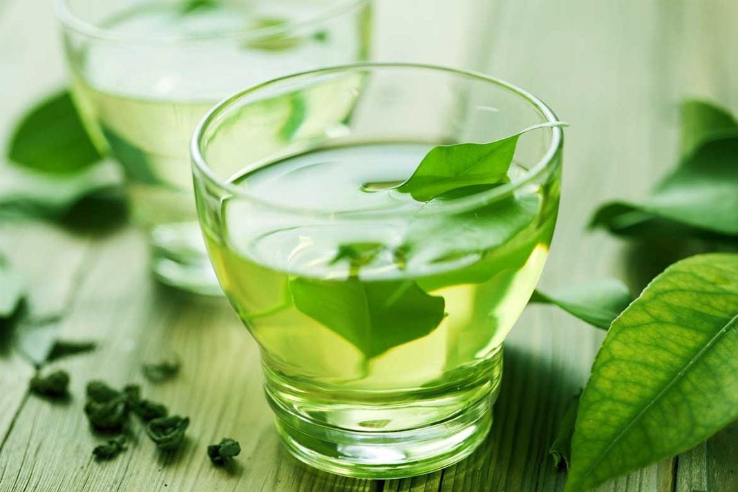 Kanseri-onlemeye-yardimci-olan-besinler