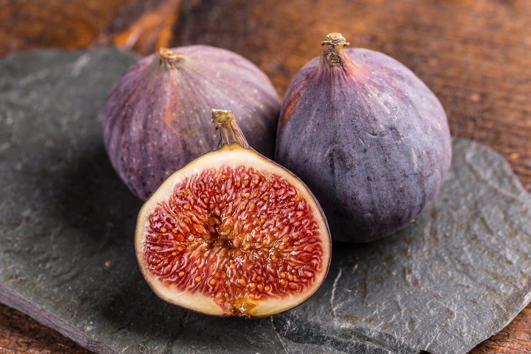 Yaz-geldi-tatli-yerine-incir-tuketmeye-ne-dersiniz