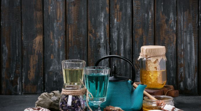 Zayıflamada Doğru Bilinen Yanlışlar 10: Bitki Çayları Zayıflatıyor, Bol Bol İçmeliyim