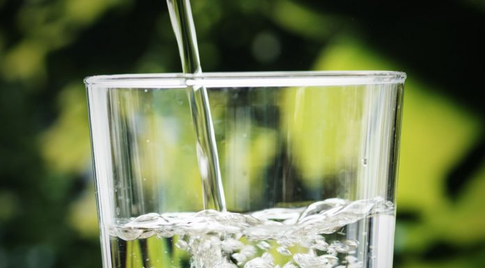 Maden Suyu ile Soda Aynı Şey mi?